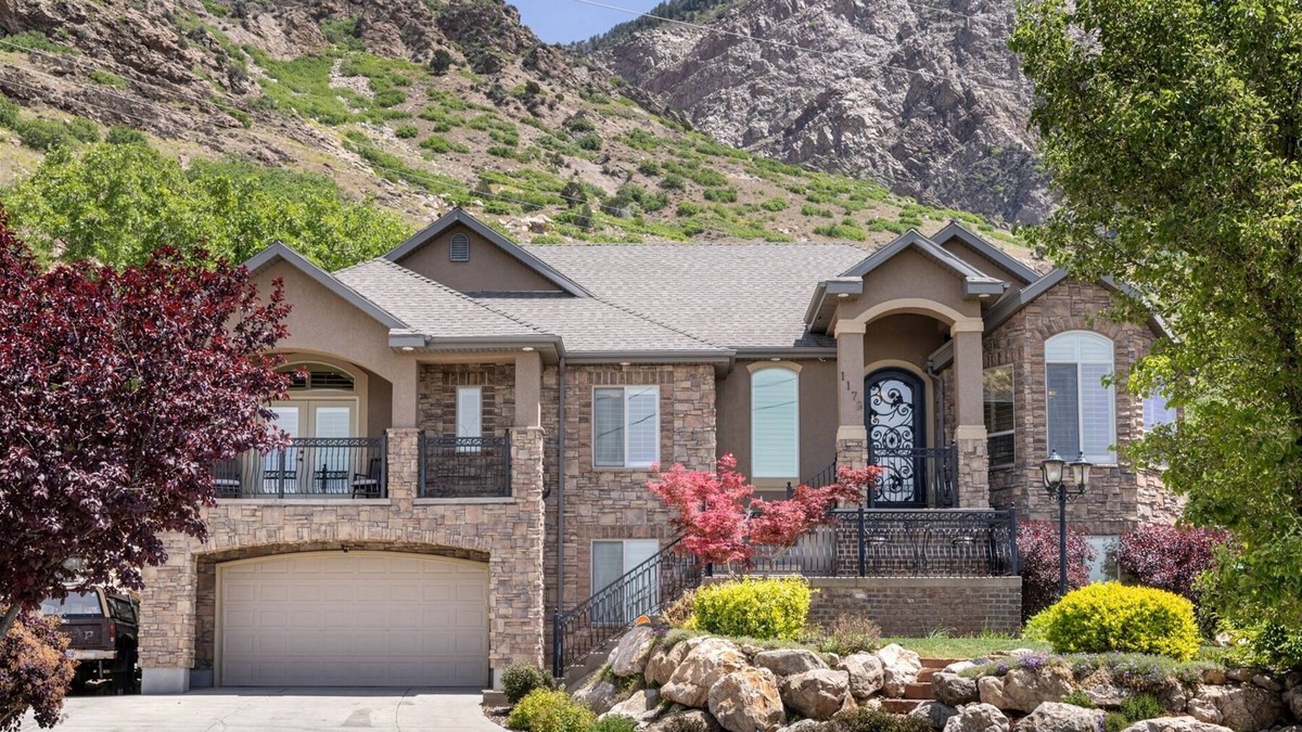 Ogden House | Majestic Home W/Incredible Views + Hot Tub