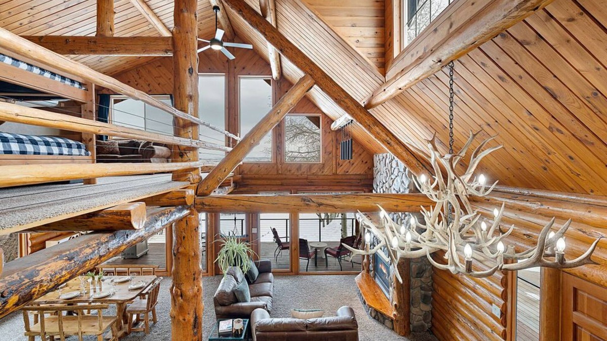 Fish Haven Cabin | Majestic lake views on 20 private acres with hot tub