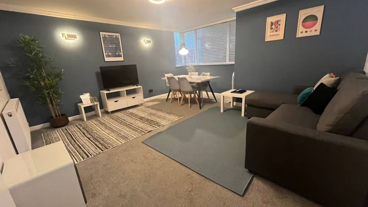 The Lanes Apartment | Majestic Modern Mews Apartment | Pass The Keys