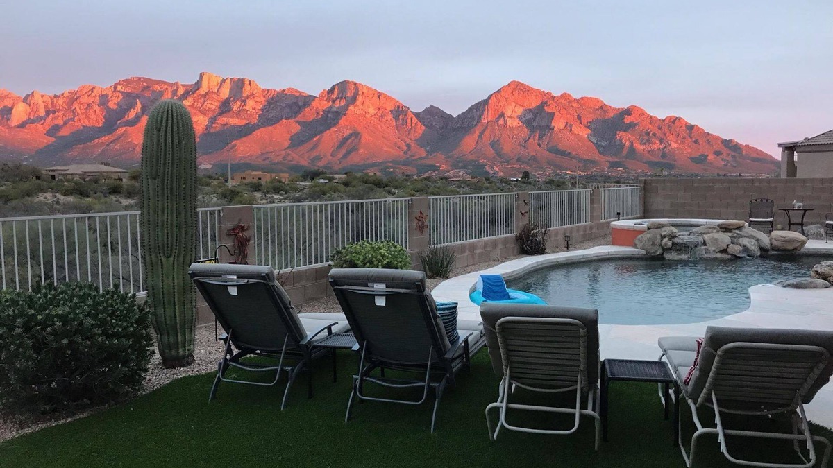 Monterra Knolls House | Majestic Panoramic Catalina Mt view, solar panels. see HA393567, 21095476,