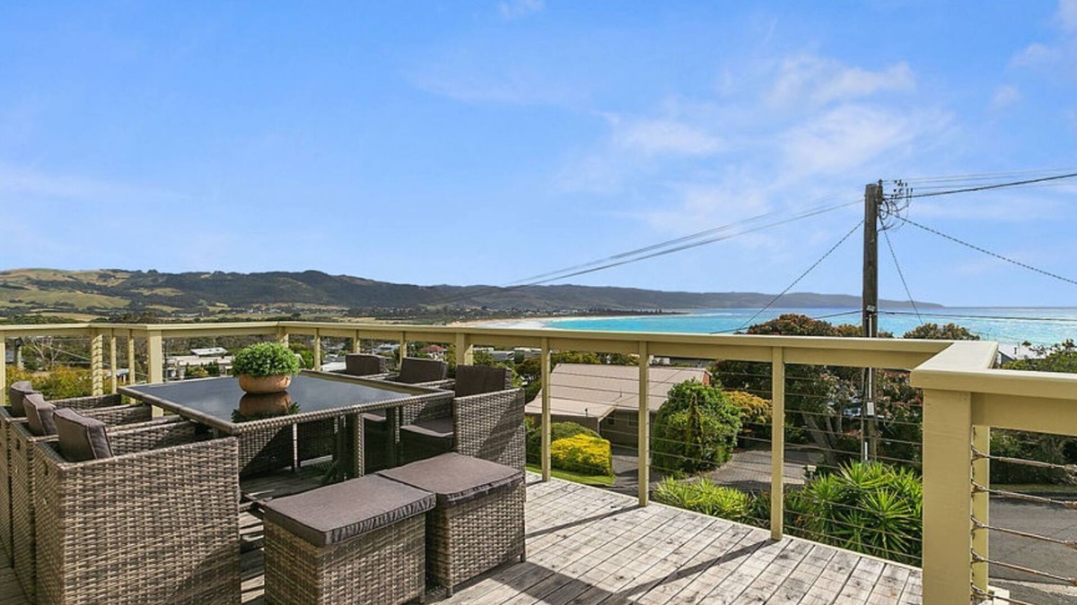 Marengo House | Majestic Views - Boasts stunning 180-degree views