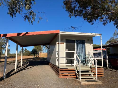 Mitchell Apartment | Major Mitchell Caravan Park