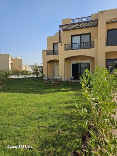 Makadi Bay Apartment | Makadi home lake view & garden