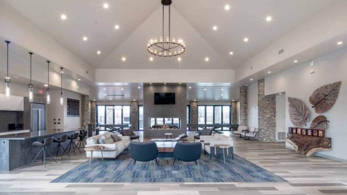 Camp Verde House | Making The Best Memories Along The Way! FREE Parking, Pool, Pets Allowed!