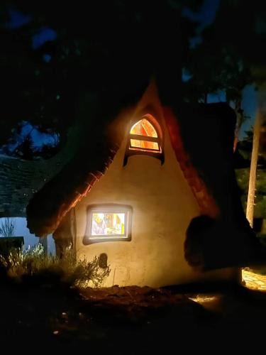 Juan de Fuca Electoral Area House | Malahat Fairyland Cottage