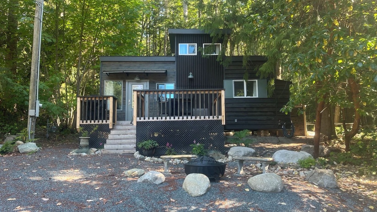 Powell River Cottage | Malaspina Strait Tiny Home