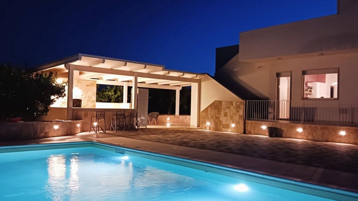 Conversano Villa | Malia Holiday Villa 5 km from Polignano a Mare