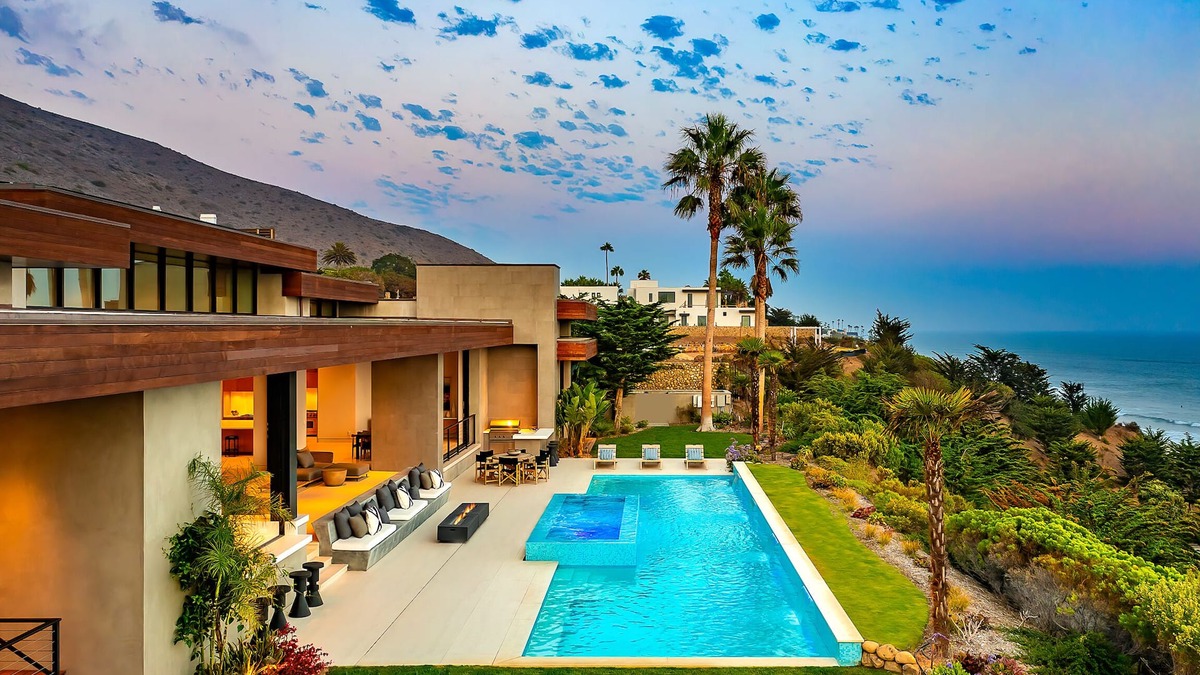 Malibu Villa | Malibu Oasis- The Premier, Exclusive Resort Retreat
