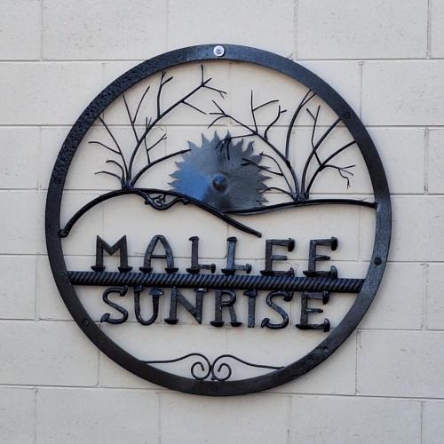 Minnipa Bed & Breakfast | Mallee Sunrise B&B