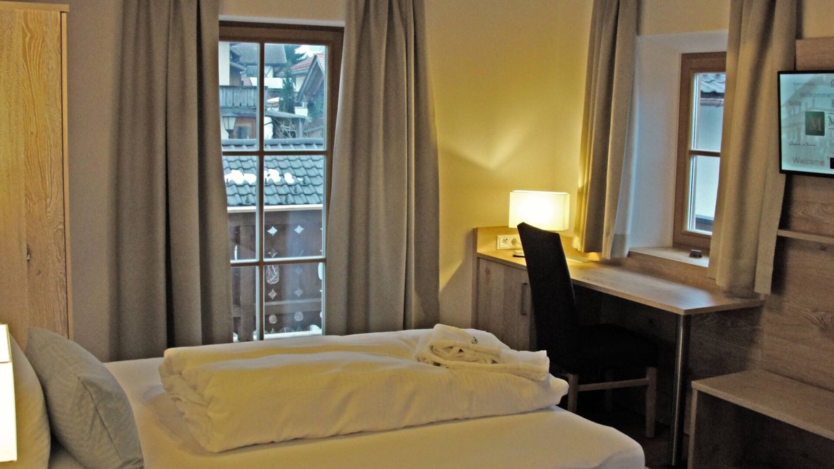 Oberammergau Bed & Breakfast | Mammhofer Suite & Breakfast