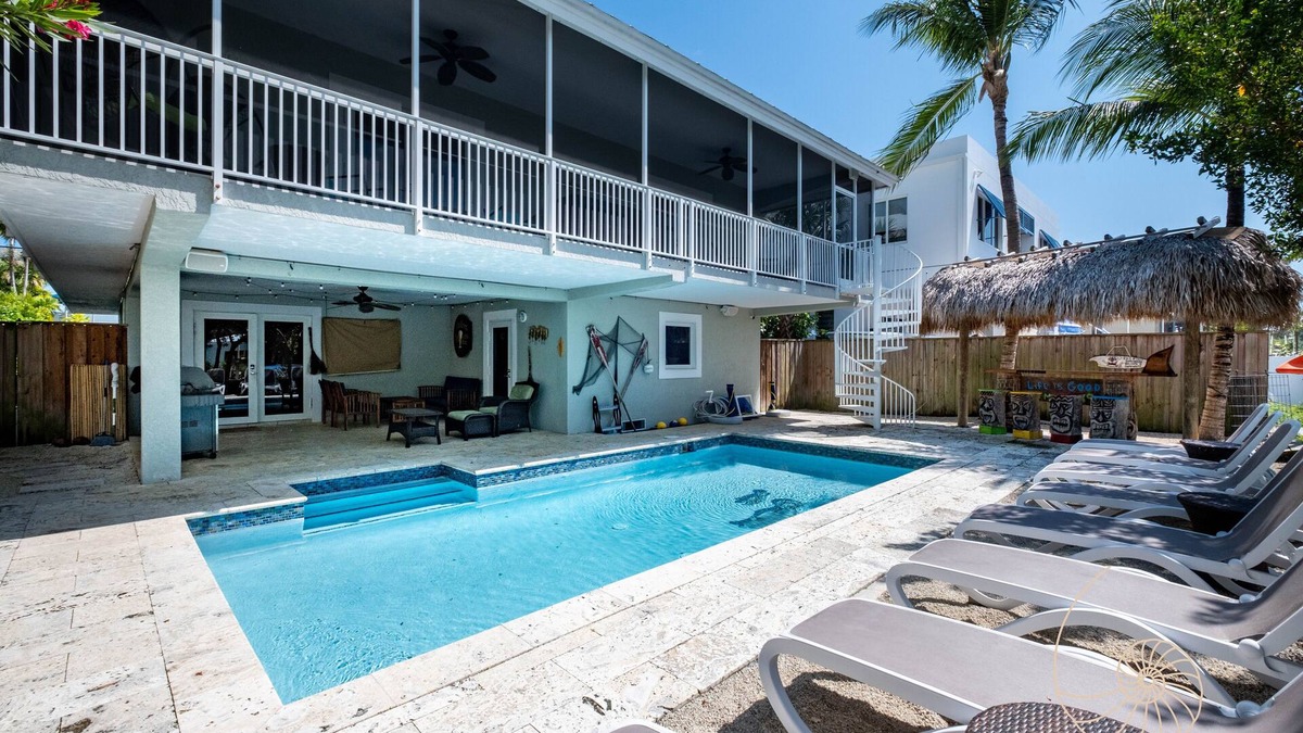 Indian Waterways House | Manatee Manor ~ 3 Bedroom Island Home on Plantation Key with Pool & Dockage