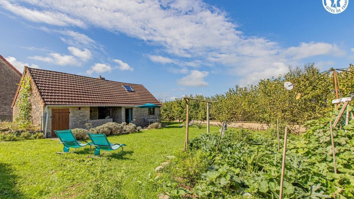 Saint-Ythaire House | Mandadodo - BONNAY-SAINT-YTHAIRE