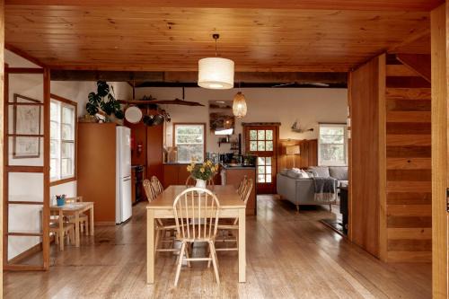 Alonnah House | Mandala Bruny Island