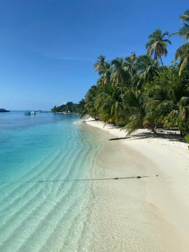 Mandhoo Hotel | Mandhoo Inn