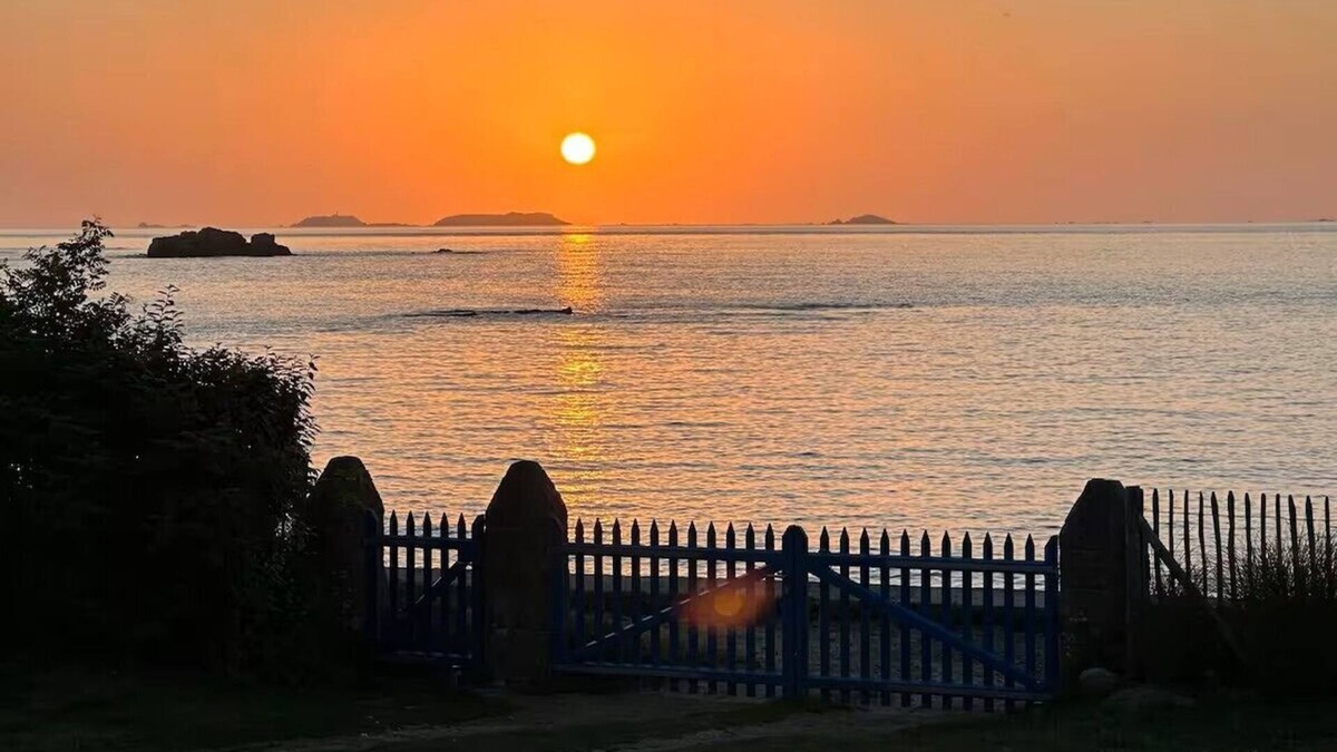 Penvenan Other | Maner ar mor (Manor by the sea)