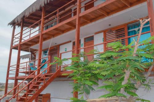 Lobitos Hotel | Mangata