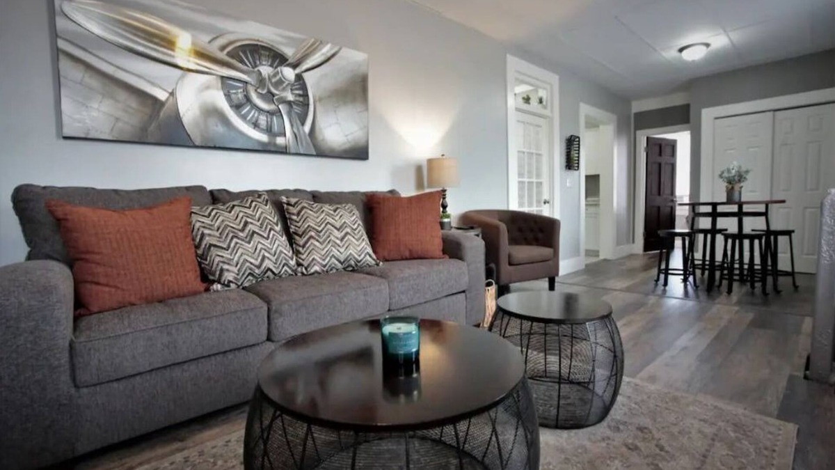 Manitou Springs Apartment | Manitou Apartment 2A