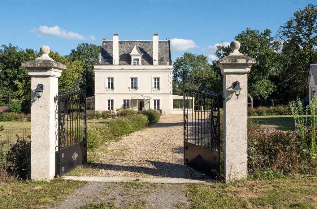 La Vernelle Bed & Breakfast | Manoir du Val Fouzon - Beauval