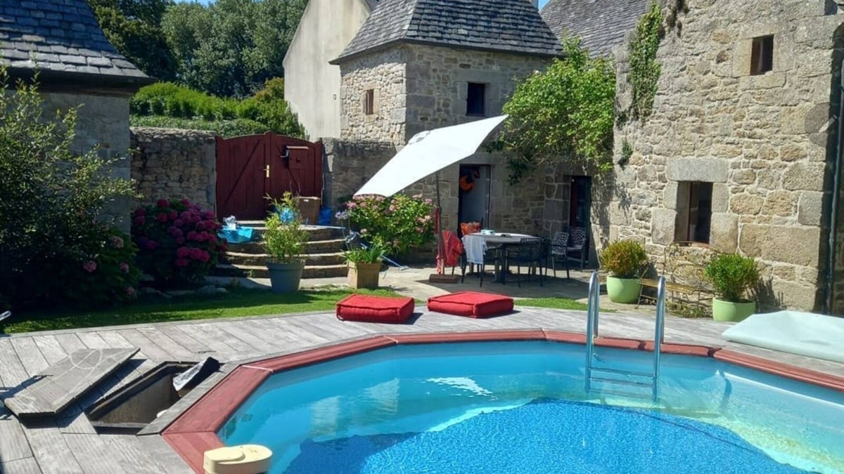 Cleder House | Manoir "little perl" pont du Jégu
