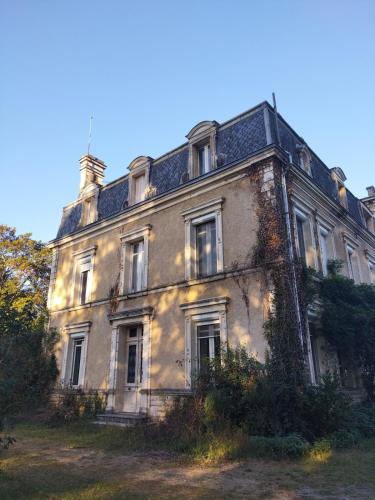 Montbron Villa | Manoir, vaste parc arboré