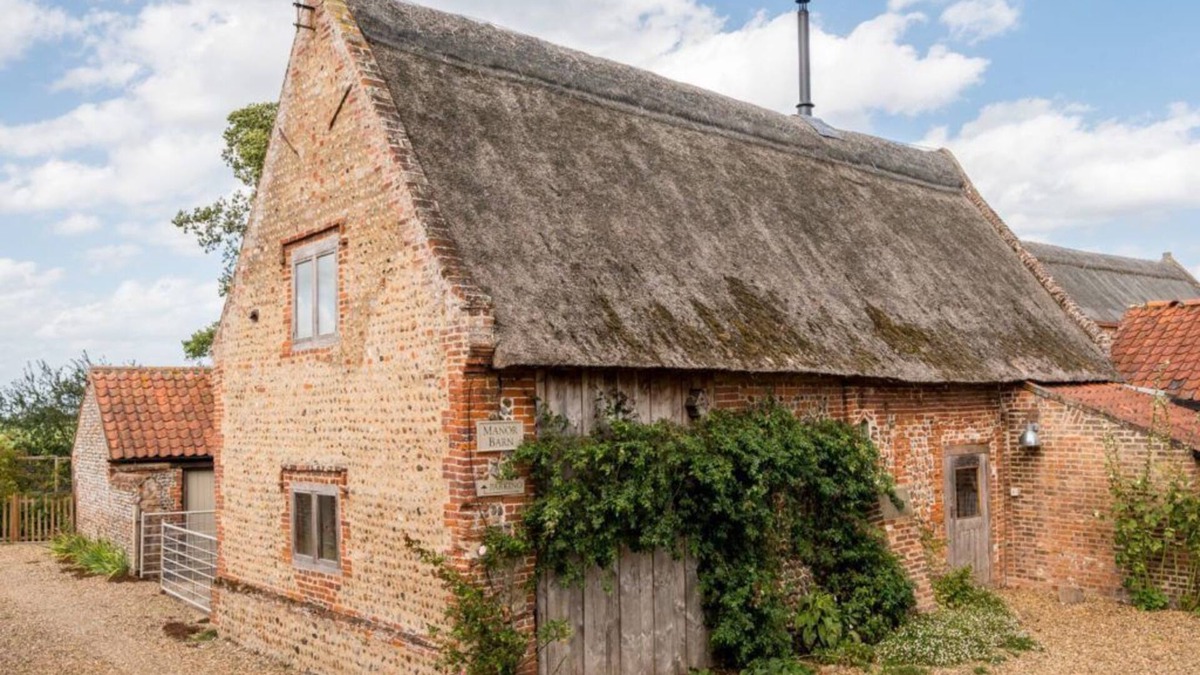 Irstead Apartment | Manor Barn | East Ruston Cottages