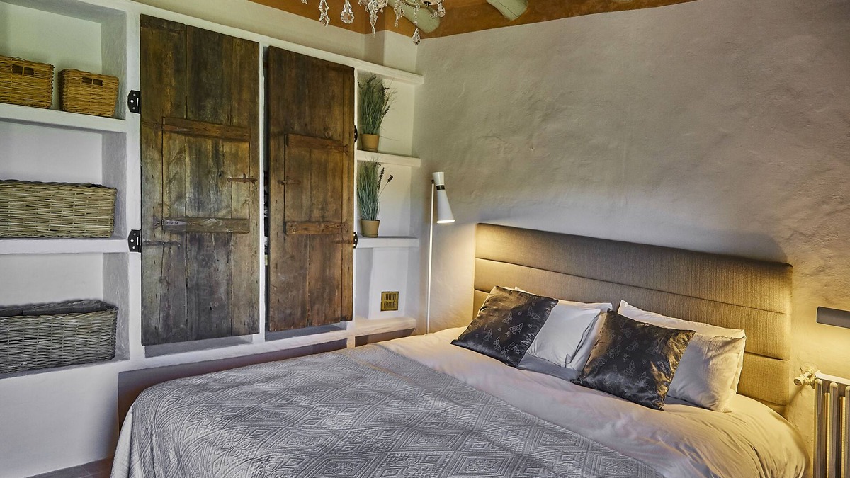 Canyelles House | Manor House at Masia Nur Sitges (adults only, very stylisch) )
