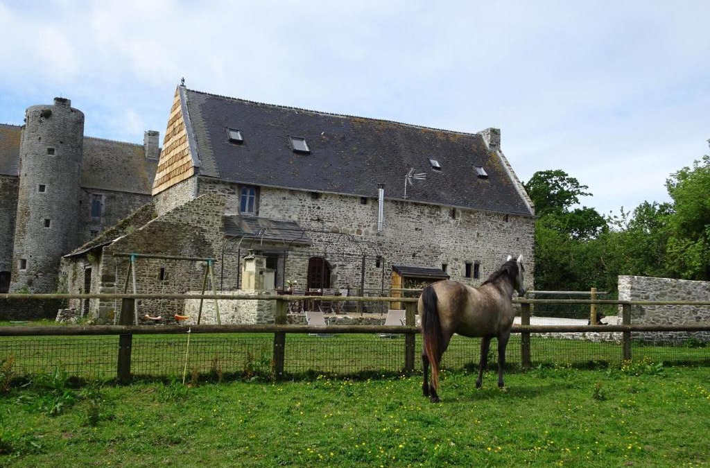 Saint-Lo-d'Ourville House | Manor in Cotentin with Historic Charm