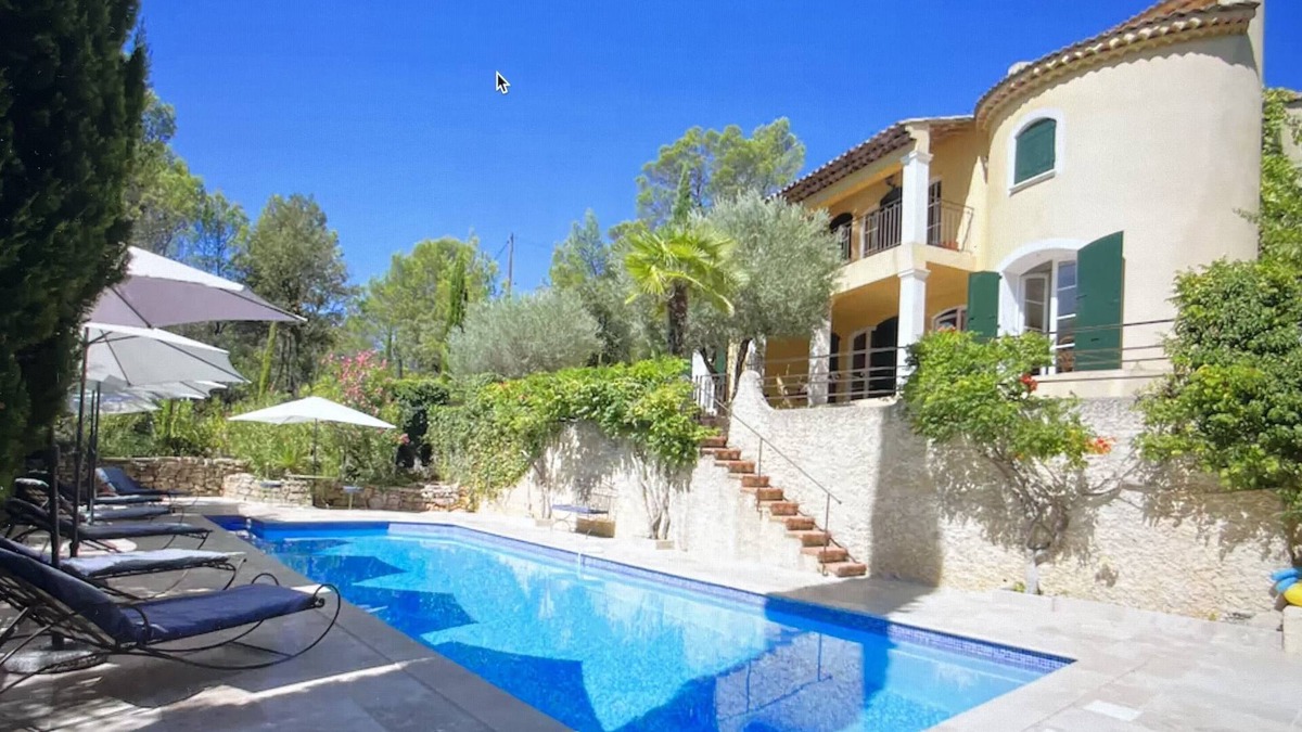 Correns Villa | Mansion - Correns