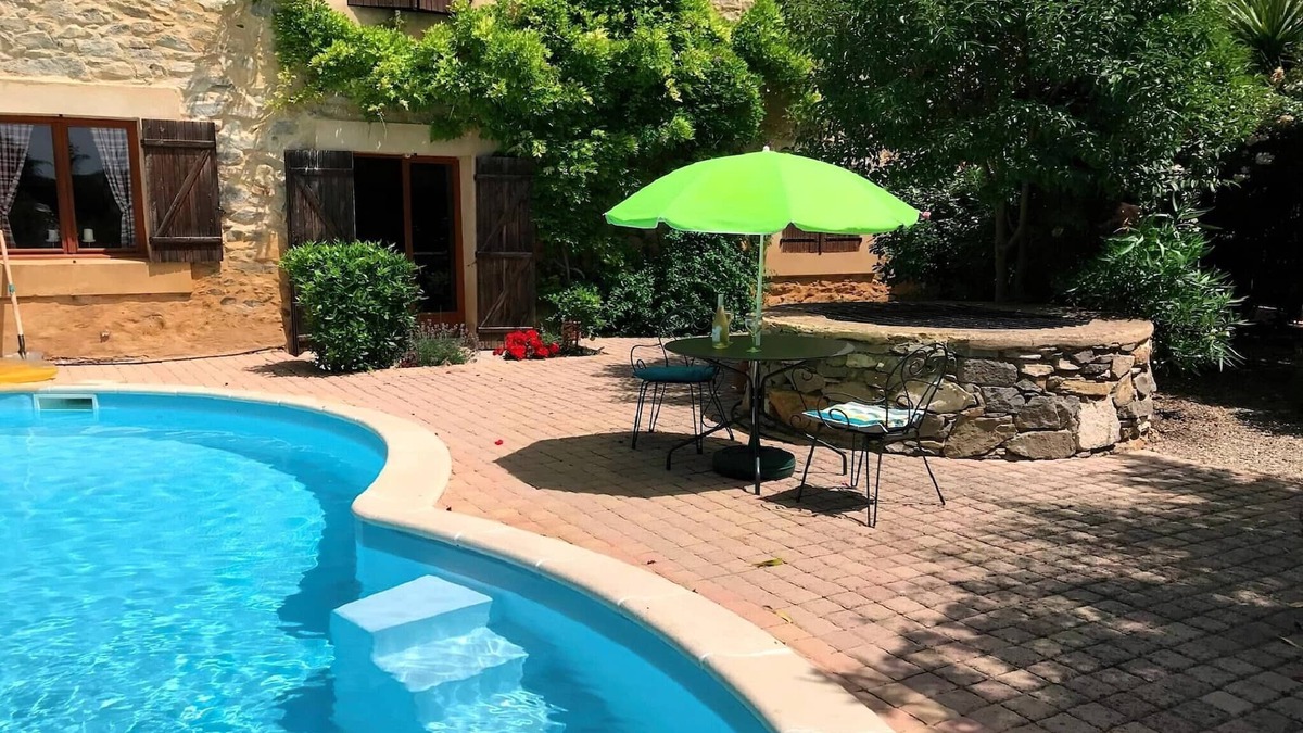 Bize-Minervois Villa | Mansion in Bize-Minervois with private pool