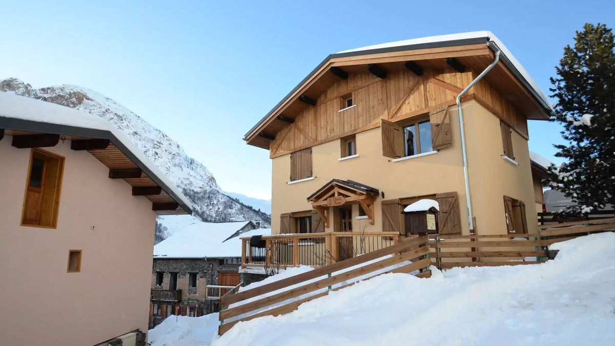 Saint-Marcel Ski Chalet | Manu's Chalet - Renovated individual chalet with sauna in the 3 Valleys
