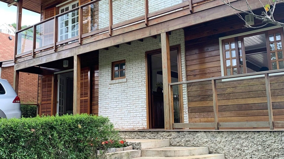Campos do Jordao Cottage | Maravilhosa Casa de Campo em Condomínio Fechado