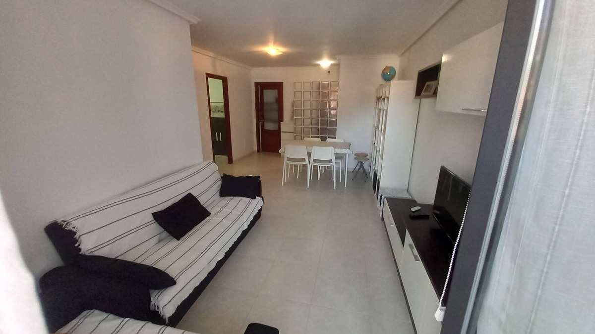 Noja Condo | Maravilloso Bajo con Gran Jardín