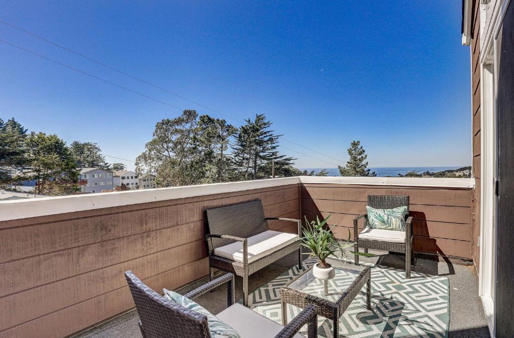 Edgemar - Pacific Manor House | @ Marbella Lane - Modern 3BR Home w/Ocean Views