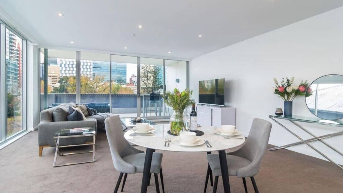 Adelaide Central Business District Apartment | Marble CBD Luxury 2 Bedroom Apt Pool & Parking