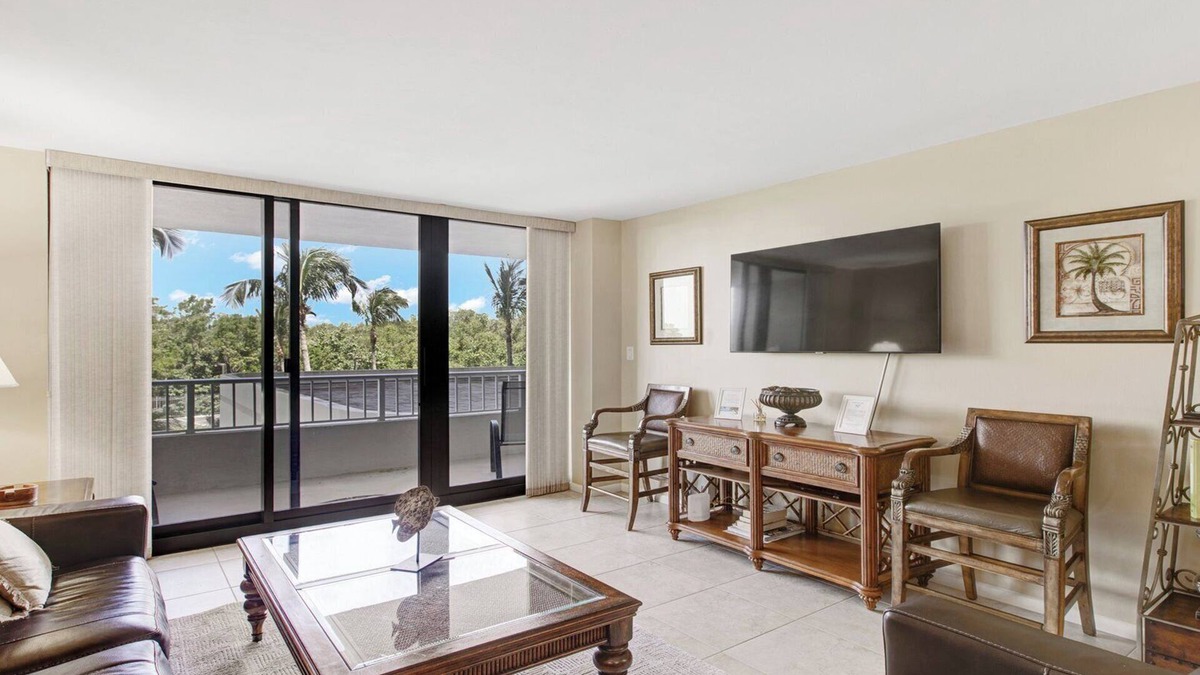 Marco Island Condo | Marco Island is a great place to spend your family vacation on the Gulf of.