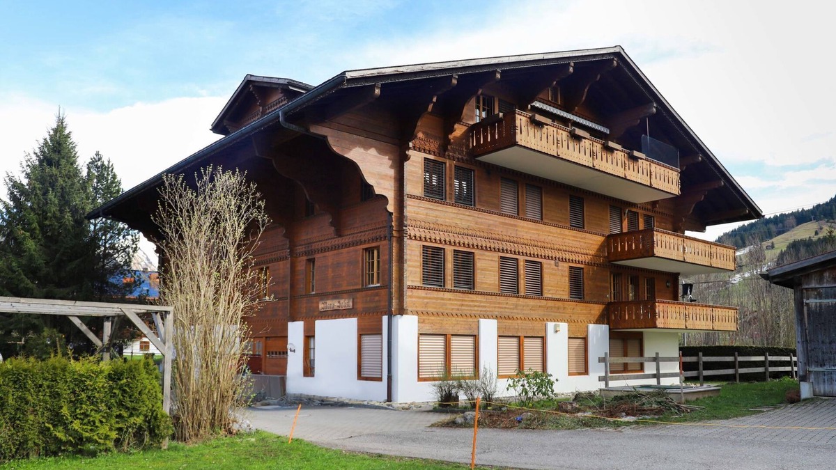 Saanen Apartment | Marie-Soleil Sud by Interhome