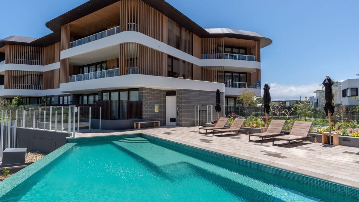 Shell Cove House | Marina Getaway ~ Satisfying ocean view with the sea breeze!