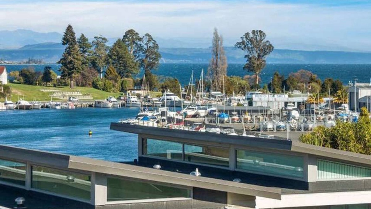 Taupo Apartment | Marina View Retreat with Pool in Prime Location