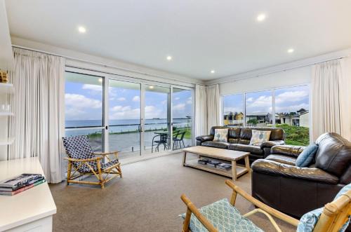 Port Fairy House | Mariner on East Beach