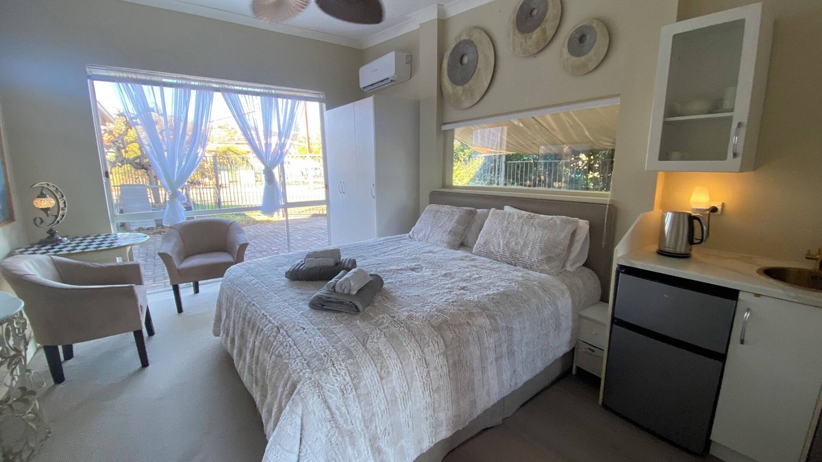 Marino Apartment | Marino Seaside Studio Getaway