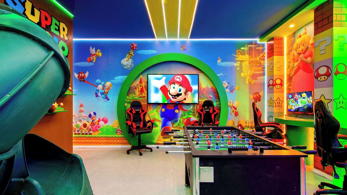 Windsor Hills House | Mario, Mickey & Jedi Arcade Villa w/Themed Rooms
