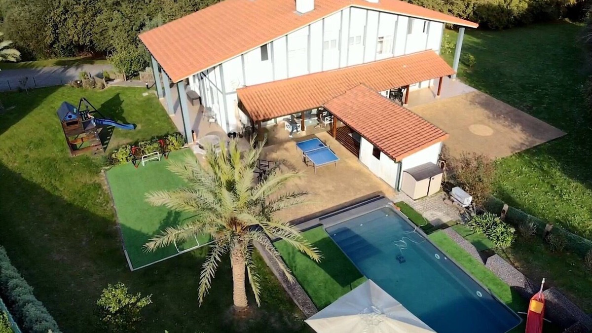 Mungia House | MARKAIDA HOUSE WITH POOL