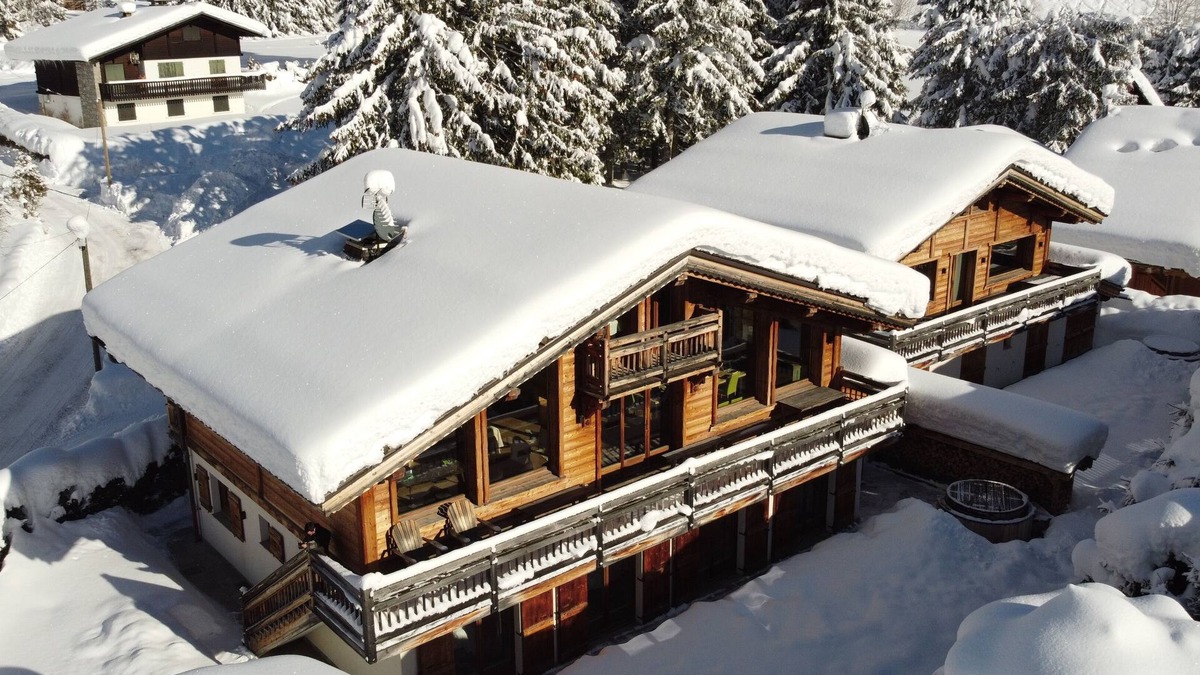 Argentiere Ski Chalet | Marmotte Mountain Zenith Village - sleeps 29 guests