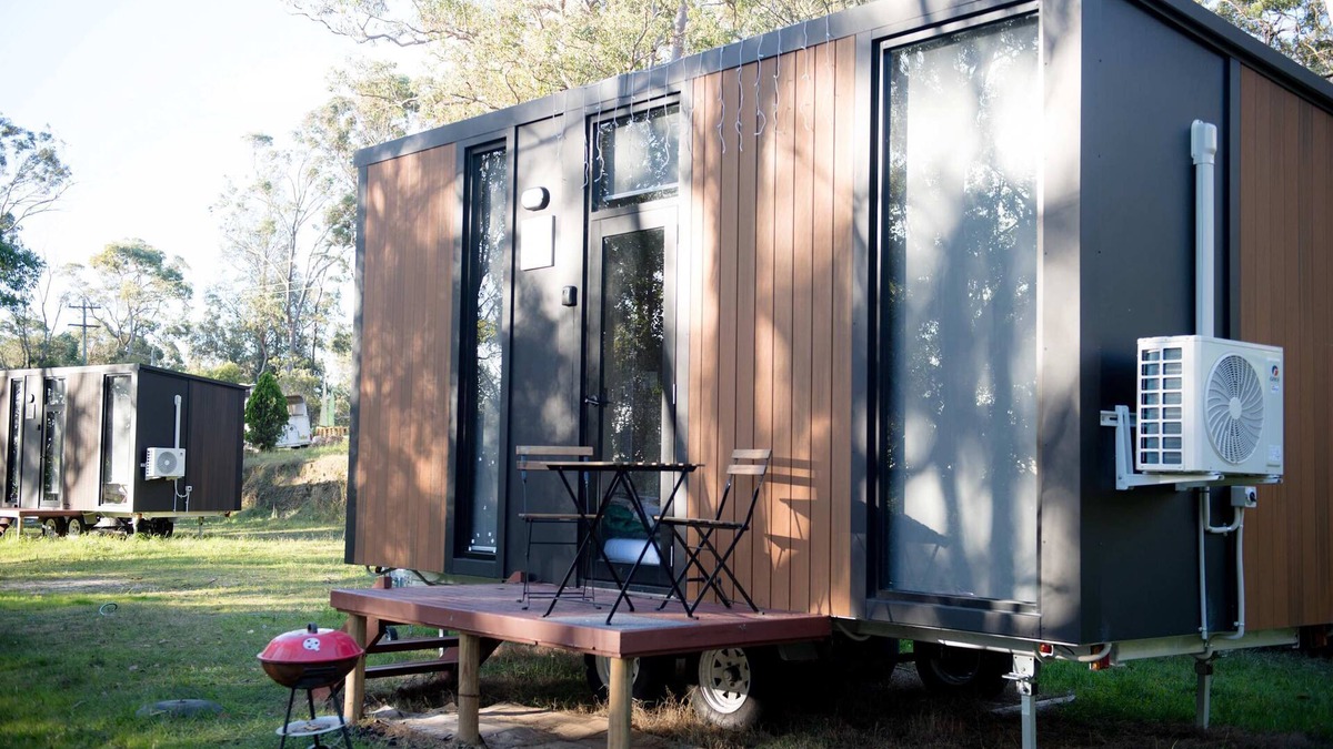 Maroota House | Maroota Greens JOY by Tiny Away