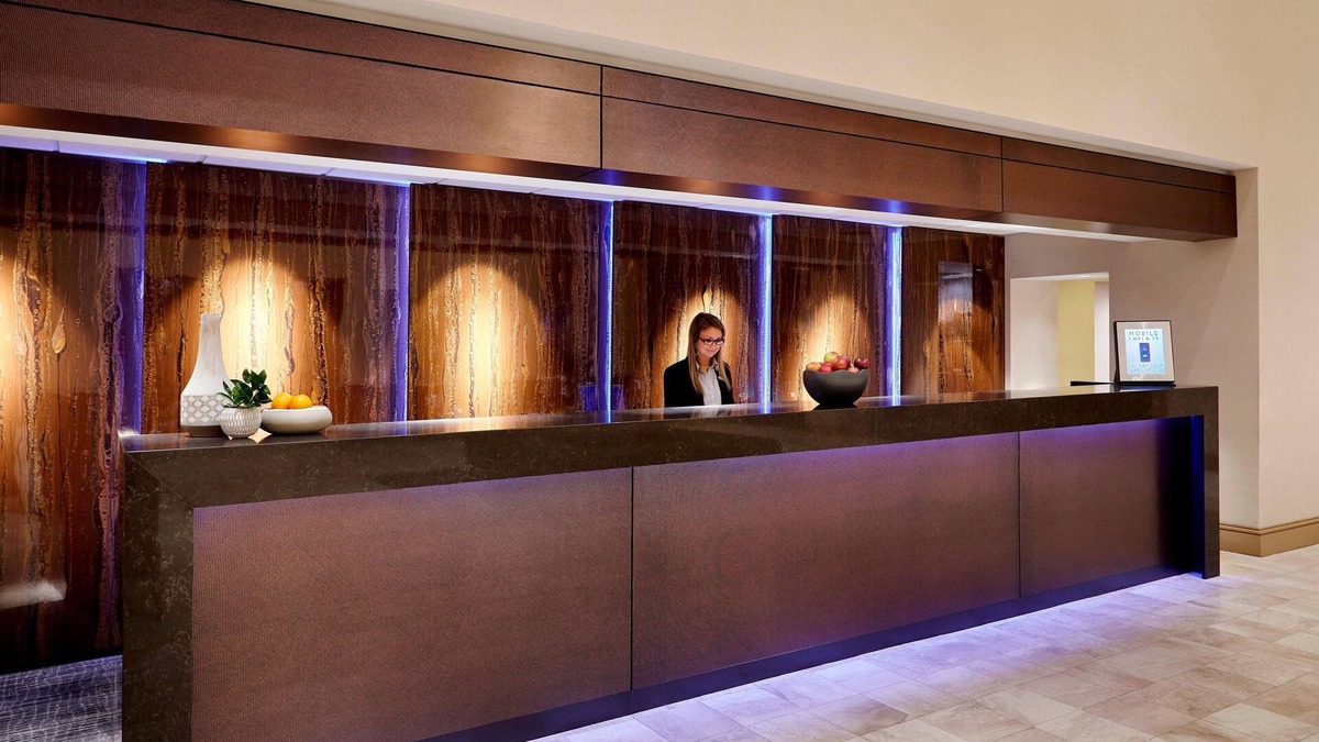 Crestline Heights Hotel | Marriott Birmingham