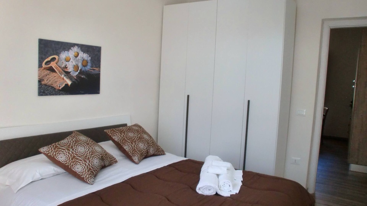Marsala Apartment | [Marsala city ​center] Three-room apartment in a quiet courtyard