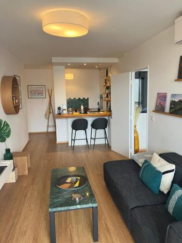 Saint-Charles Apartment | Marseille super appartement Longchamp