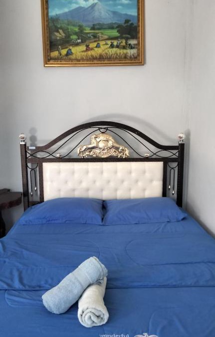 Bajawa House | Marselino Bacpacker's Room