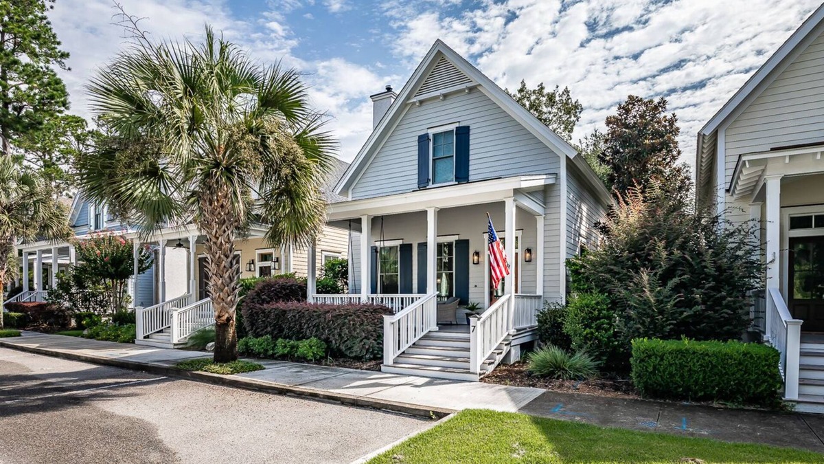 Beaufort House | Marsh Cottage - Centrally Located to Amenities in Habersham