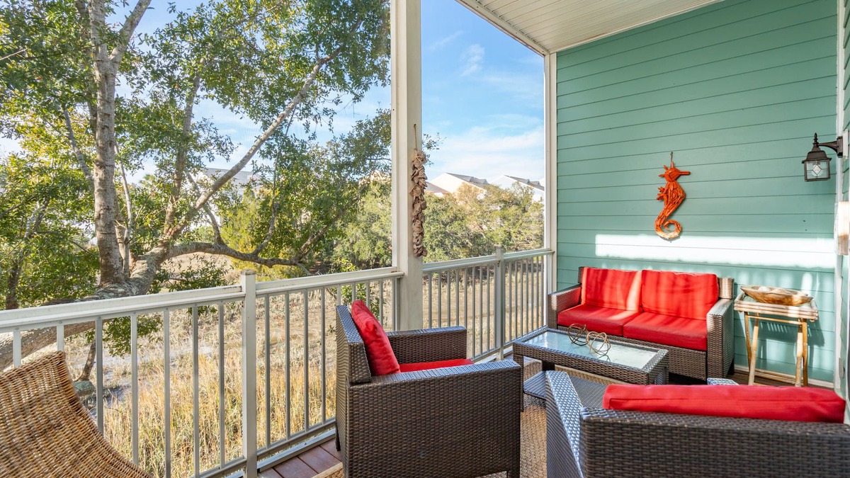 Waters Edge House | Marsh & River Views, Large Screen Porch, Community Pool & Dock - Crawdads Sing